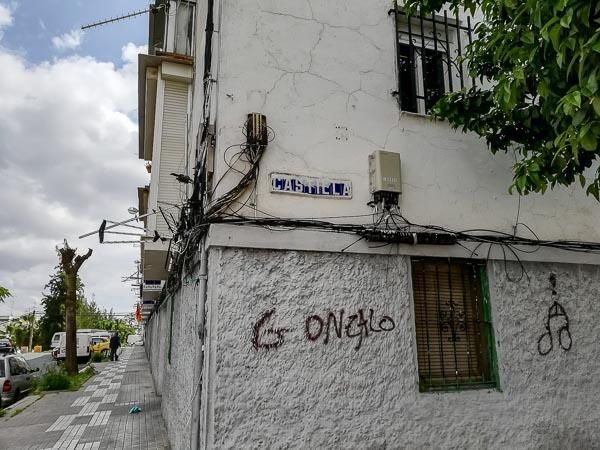 Vista exterior de Casa o chalet en venta en San Juan de Aznalfarache