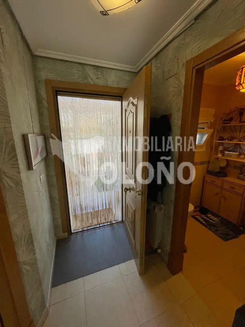 Casa adosada en venda en Alesanco amb Calefacció, Jardí privat i Parquet