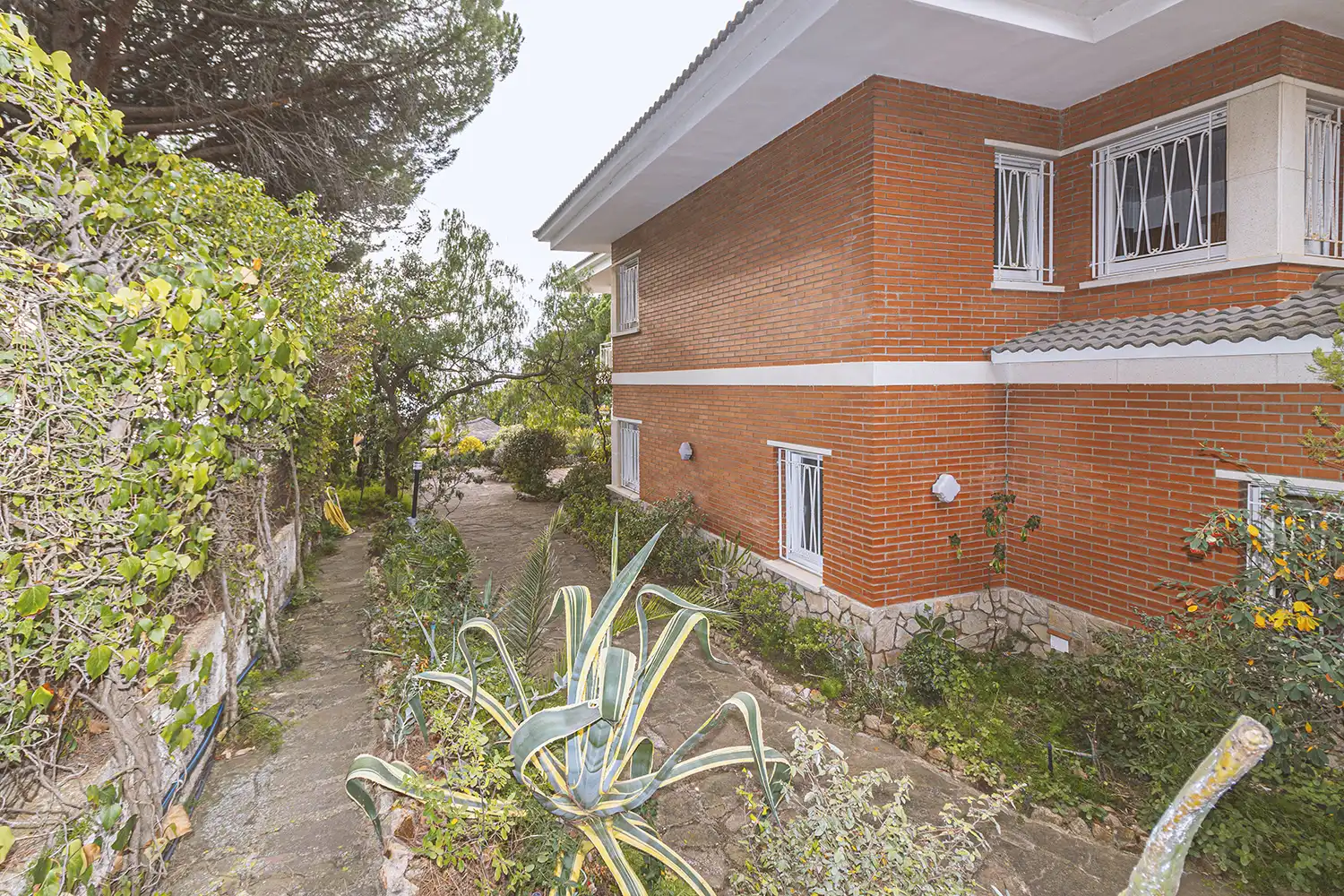 Vista exterior de Casa o xalet en venda en Sant Pol de Mar amb Calefacció, Jardí privat i Terrassa