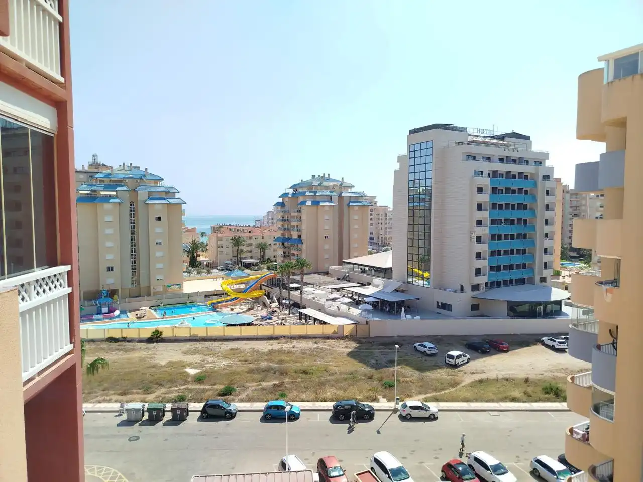 Piscina de Apartamento en venta en La Manga del Mar Menor con Aire acondicionado, Calefacción y Terraza