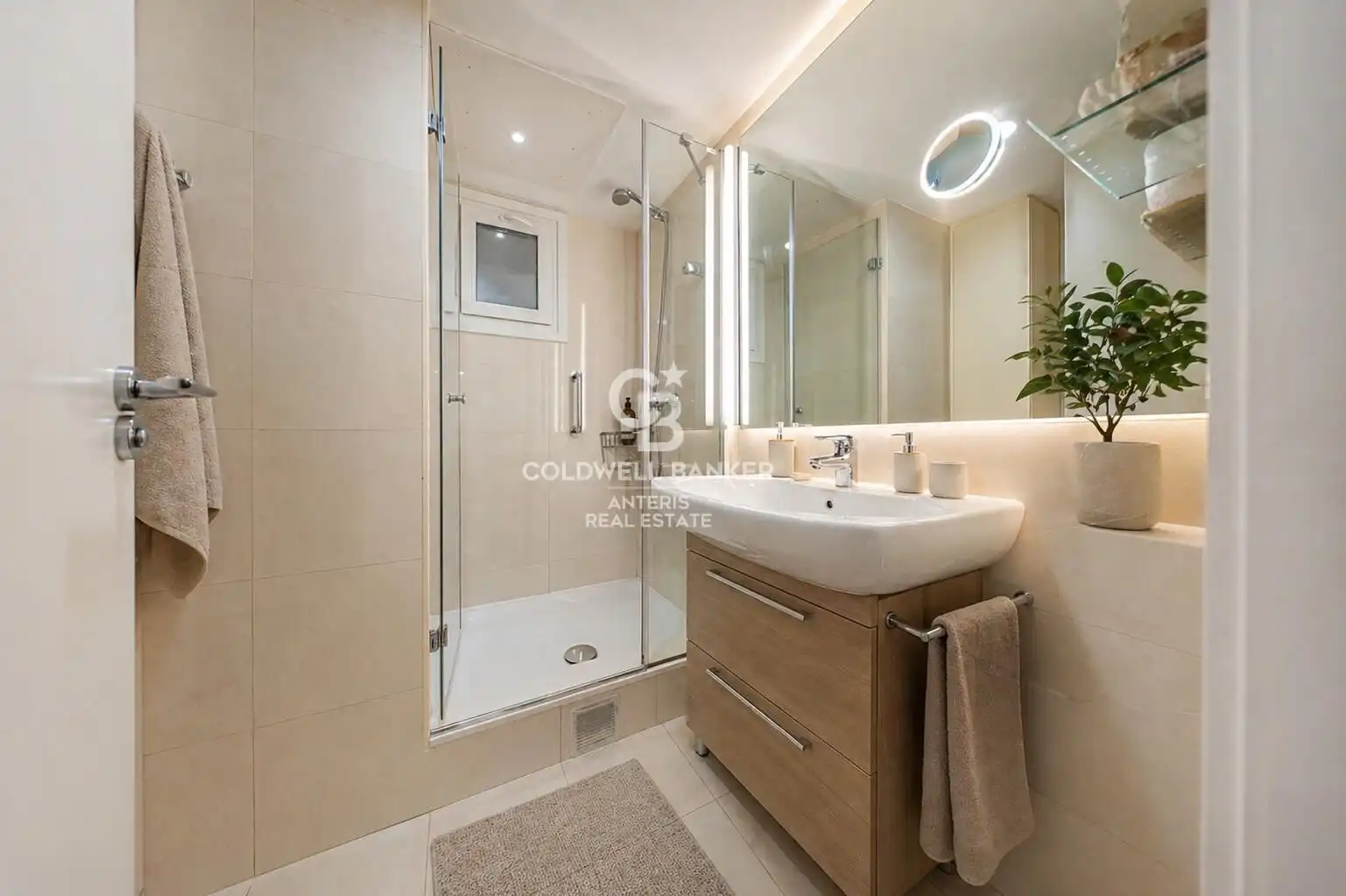 Baño de Piso en venta en Barcelona con Aire acondicionado, Calefacción y Parquet