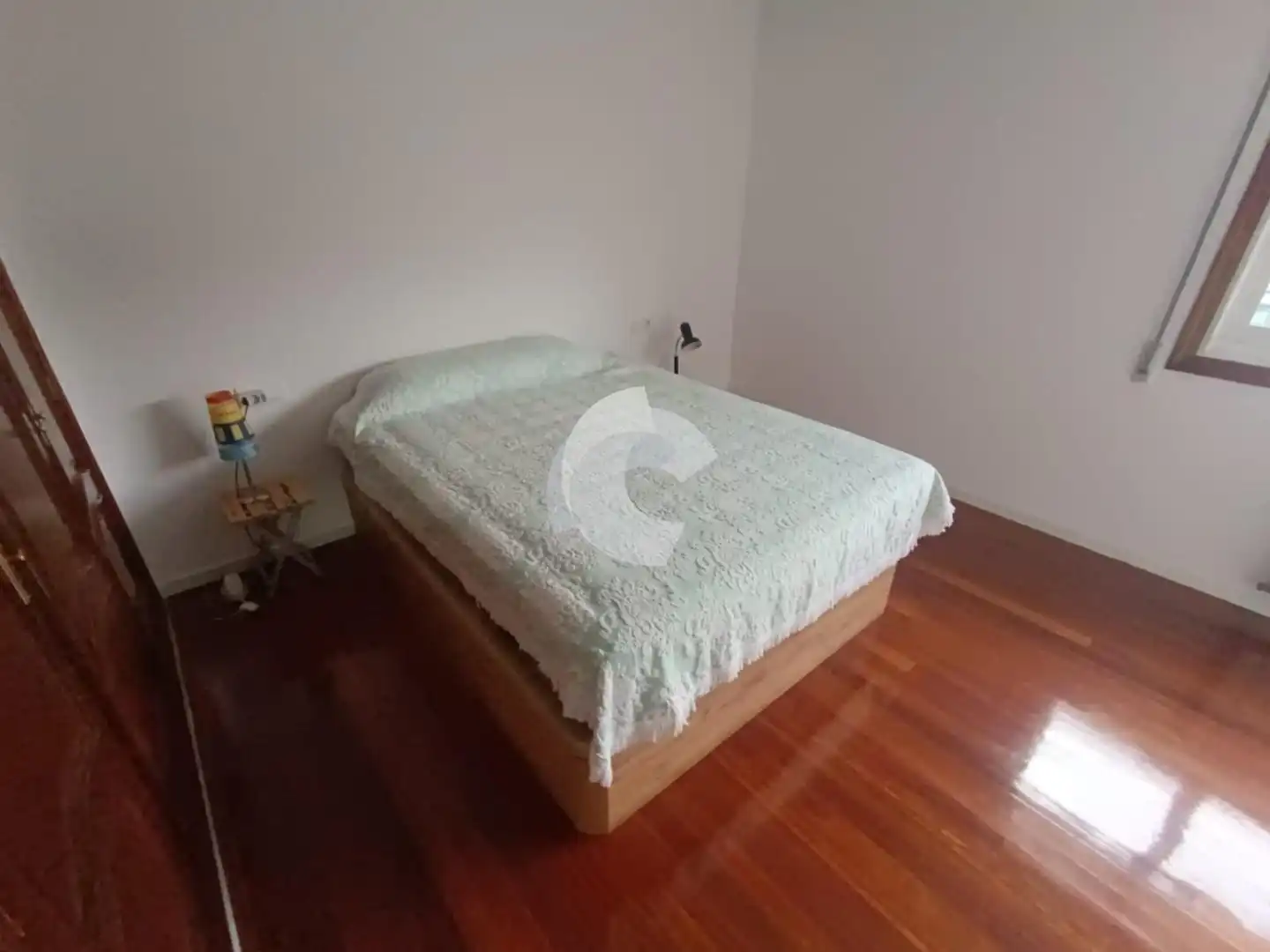 Dormitori de Casa adosada de lloguer en Ourense Capital  amb Jardí privat