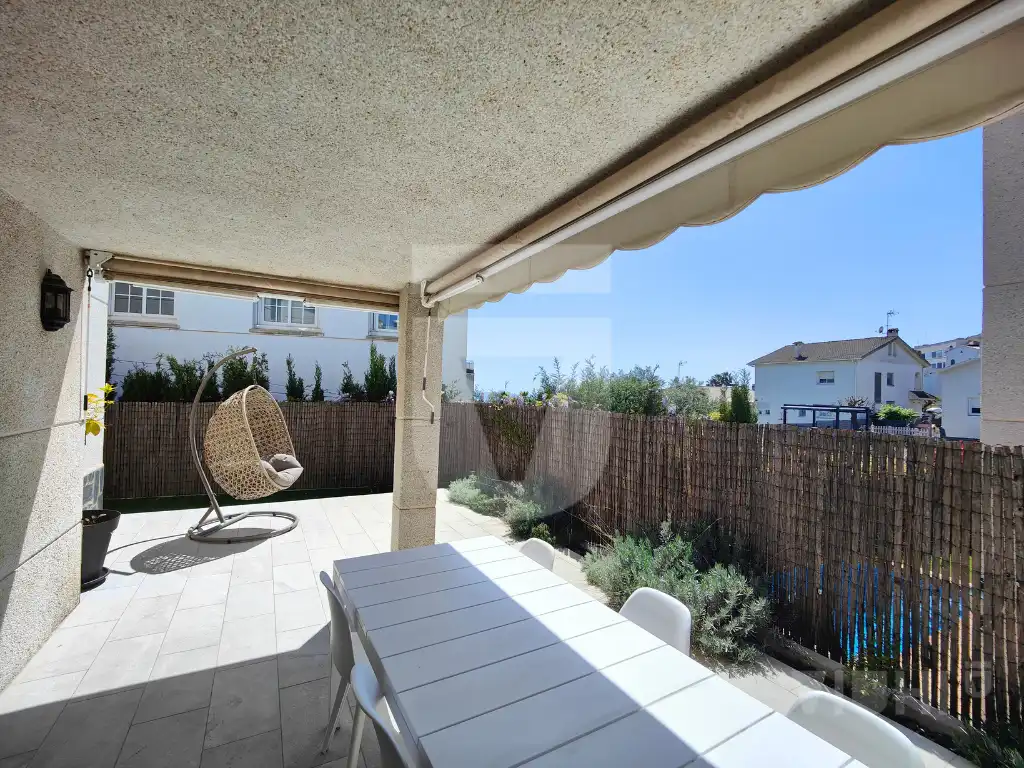 Terrassa de Casa o xalet en venda en El Masnou amb Aire condicionat, Calefacció i Jardí privat