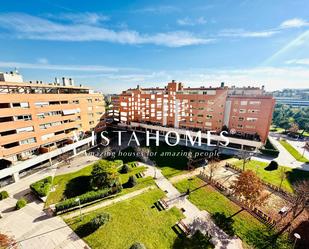 Exterior view of Attic for sale in  Madrid Capital  with Air Conditioner and Terrace