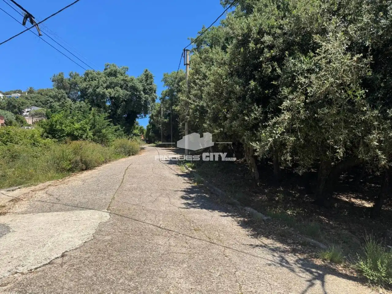 Residential land for sale in Calle Fores