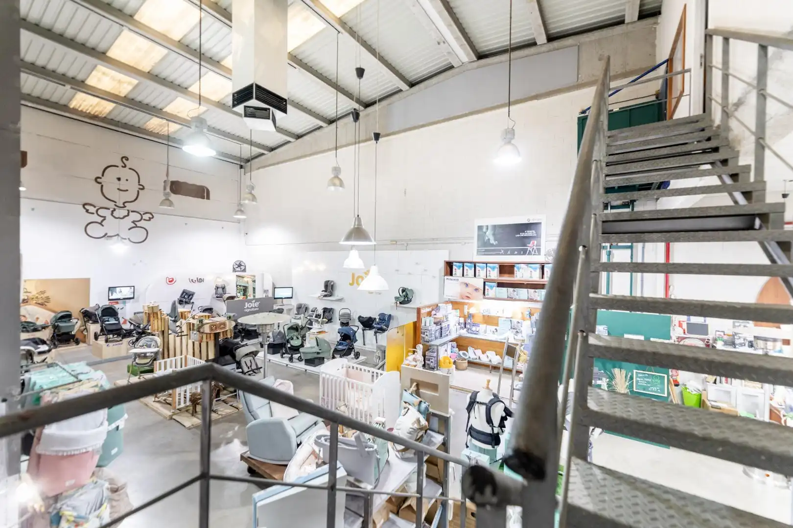 Nave industrial en venta en San Sebastián de los Reyes con Calefacción