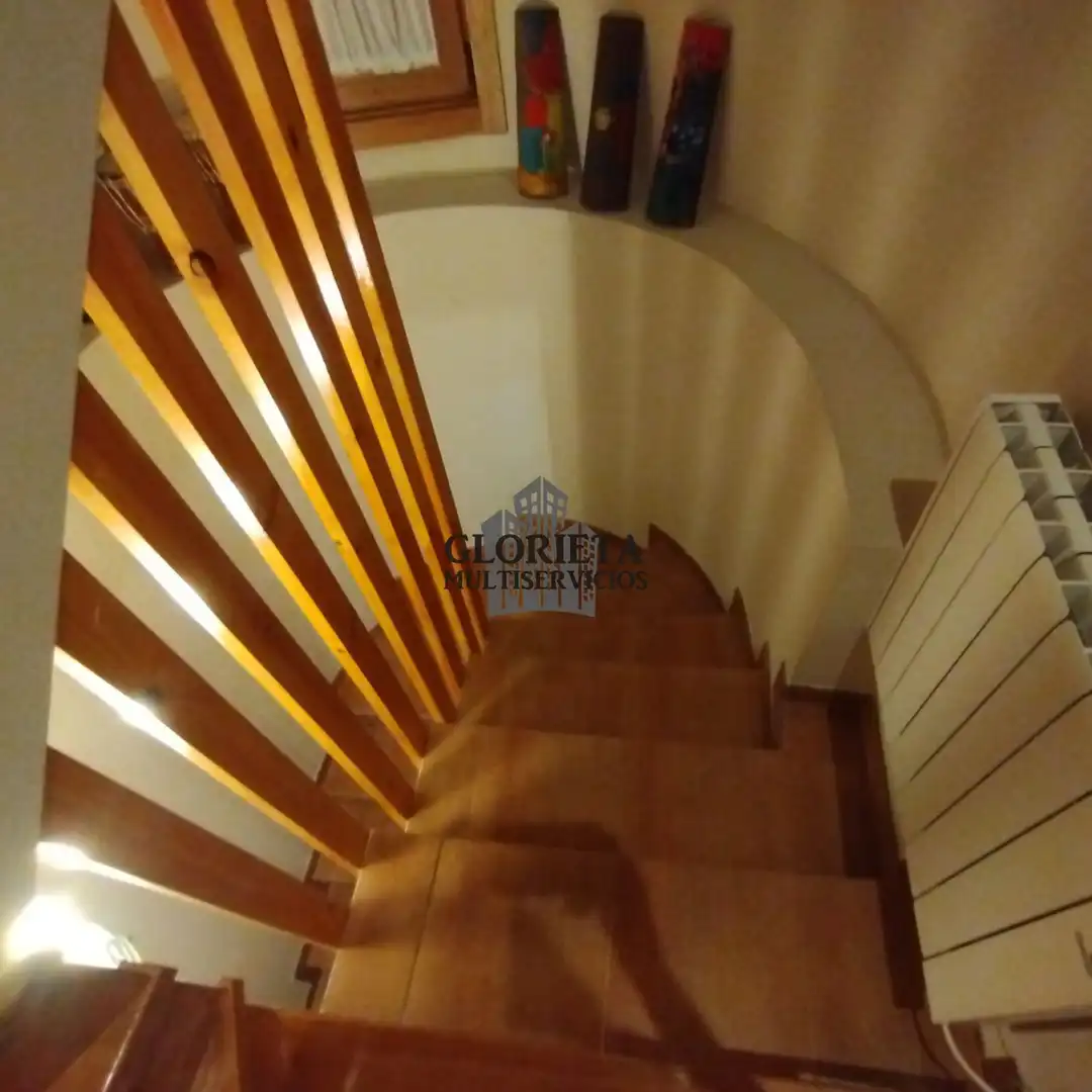 Casa o xalet en venda en Vigo  amb Calefacció, Terrassa i Traster