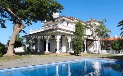 Vista exterior de Casa o xalet en venda en La Orotava amb Aire condicionat, Terrassa i Balcó