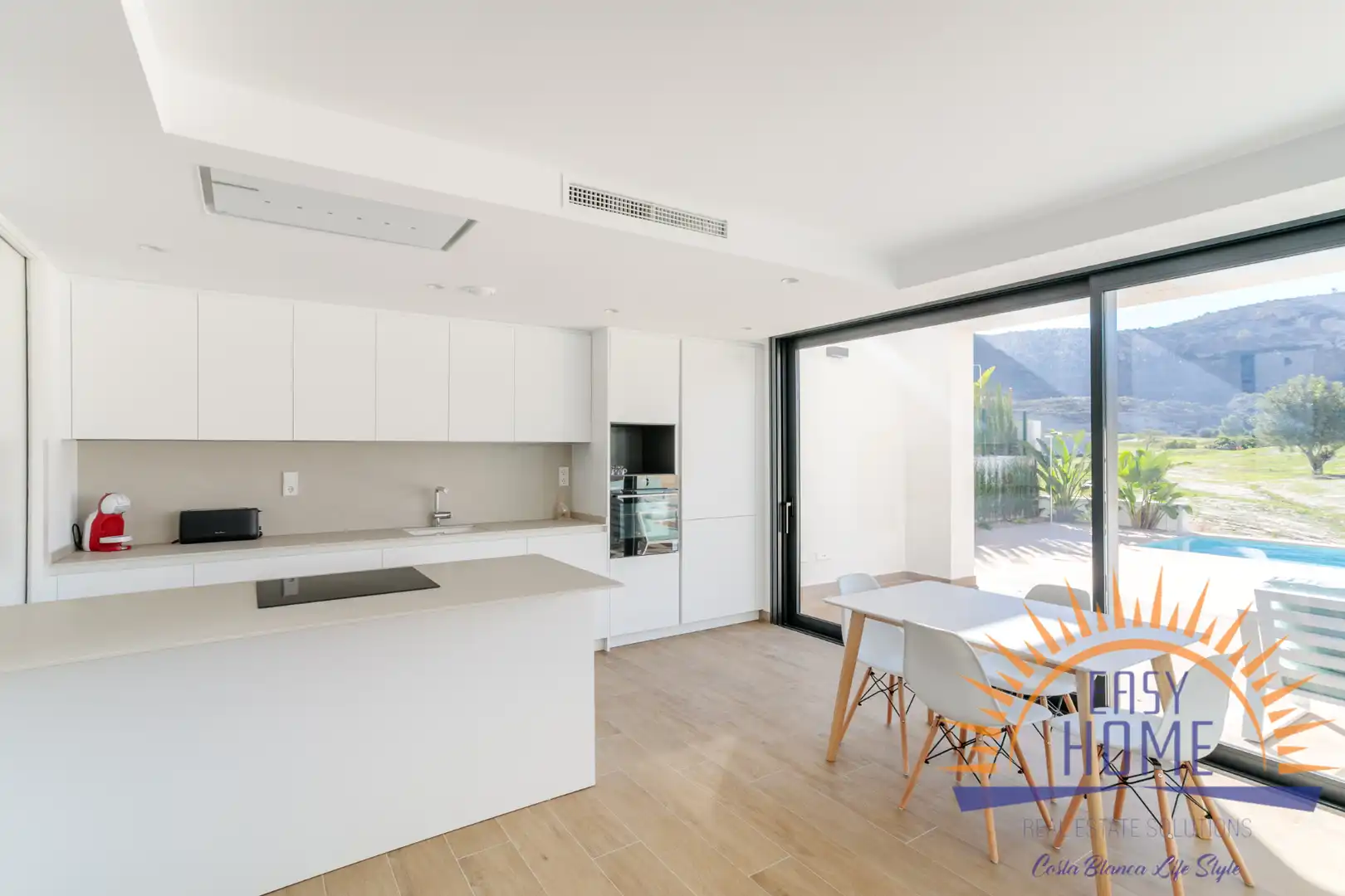 Kitchen of Houses for sale in Monforte del Cid  with Air Conditioner, Heating and Private garden