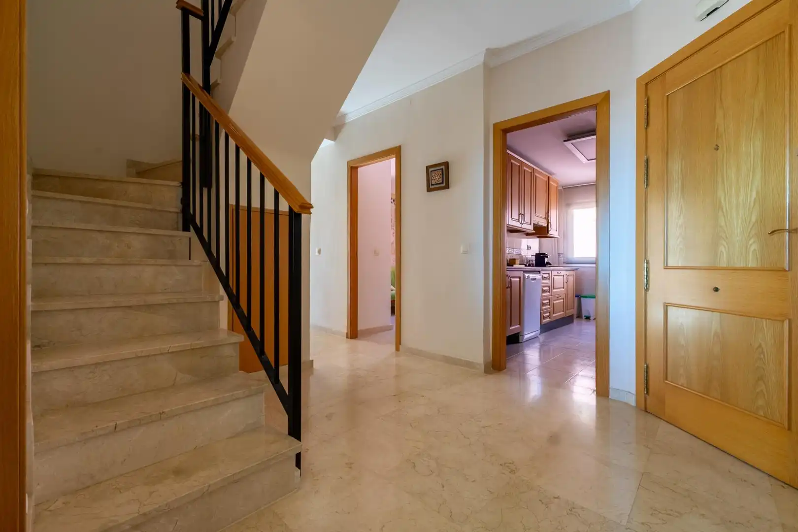 Dúplex en venta en Fuengirola con Terraza, Trastero y Piscina comunitaria