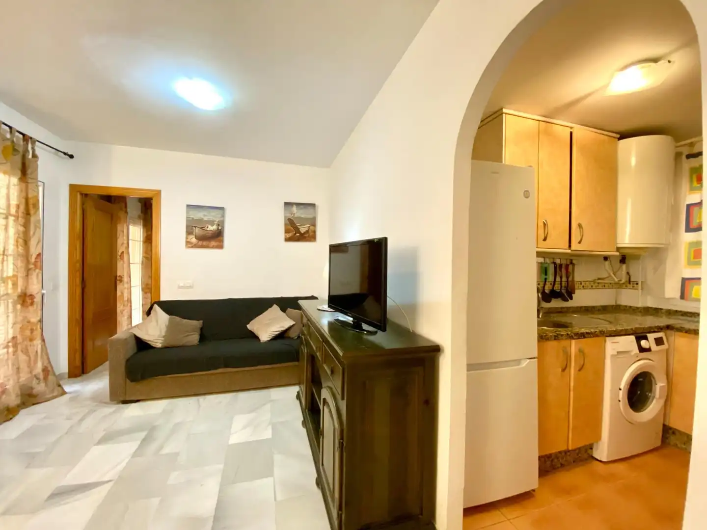 Apartamento con ascensor en alquiler en Las Lagunas, imagen 6