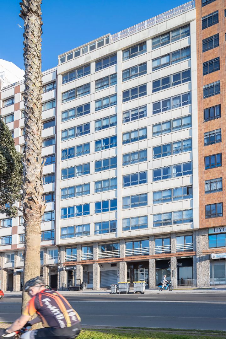 Exterior view of Flat for sale in A Coruña Capital   with Heating, Storage room and Oven
