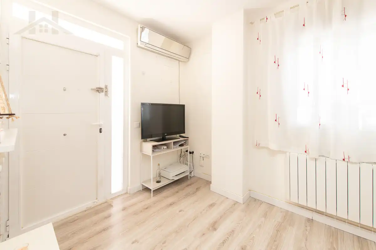 Bedroom of Flat for sale in Pinto  with Air Conditioner and Heating