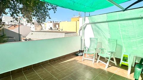 casa centrica con dos plantas terraza y patio, immagine 3