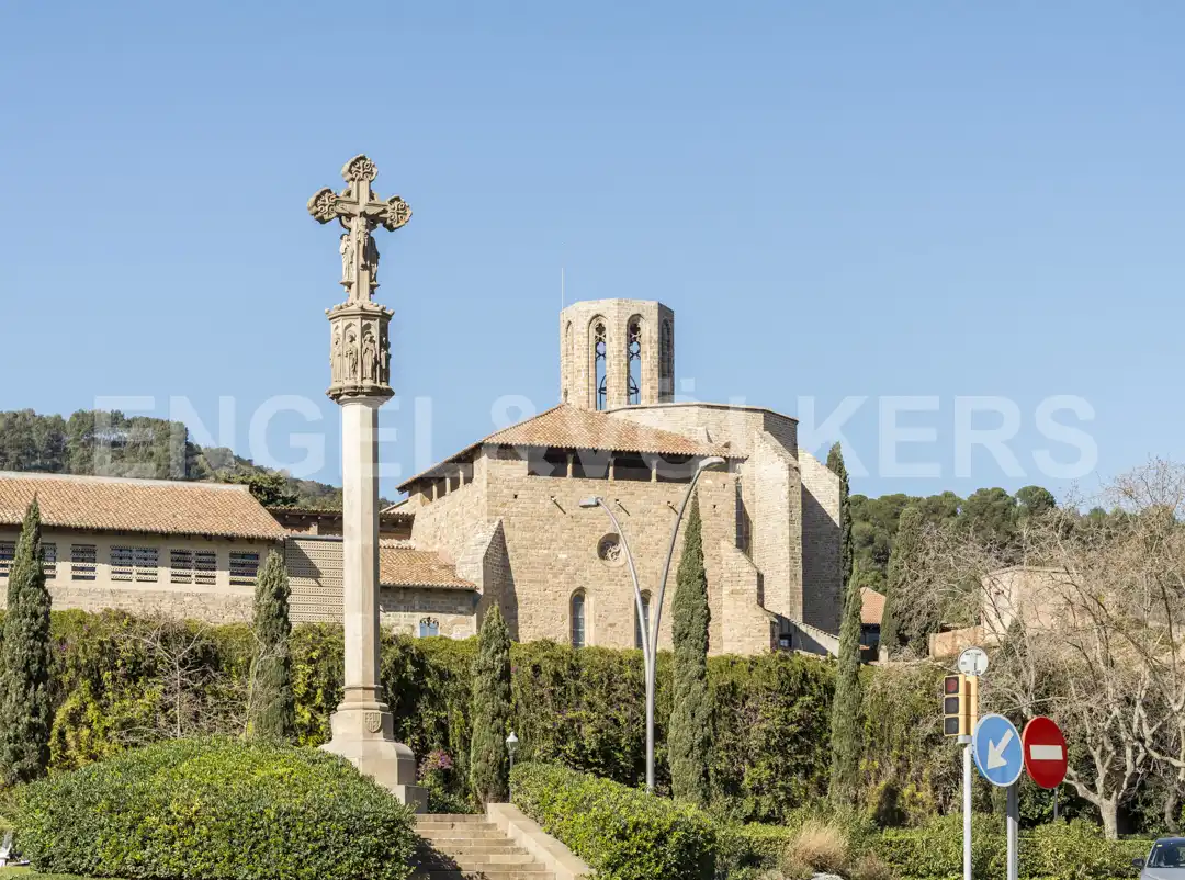 Vista exterior de Garaje en venta en Esplugues de Llobregat