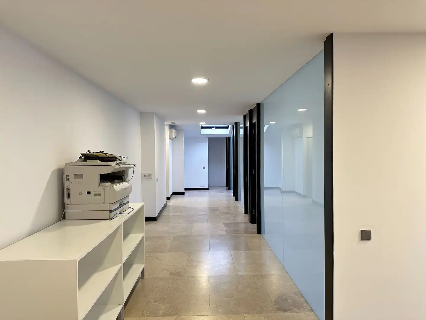 Büro zur Miete in Santa Cruz de Bezana