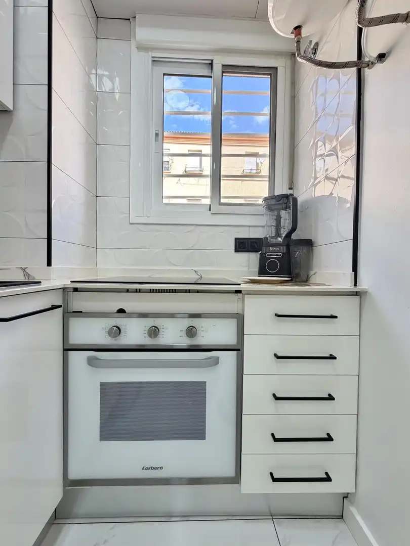 Cuina de Pis en venda en Málaga amb Aire condicionat, Calefacció i Terrassa