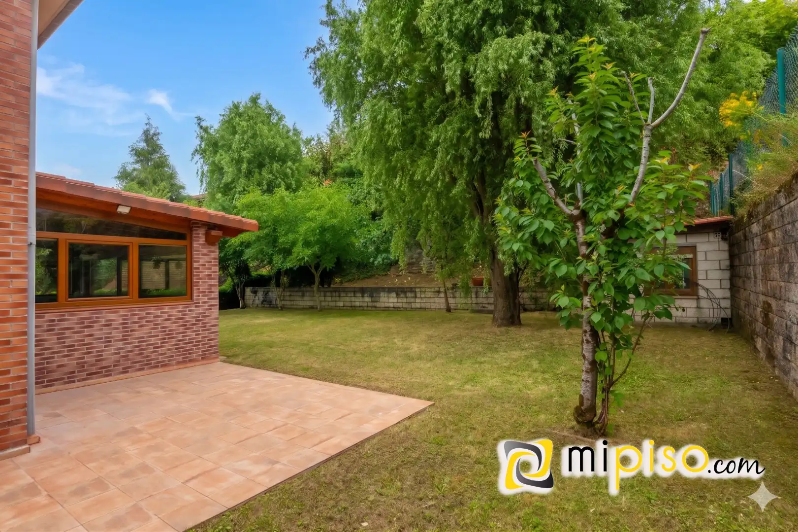 Jardí de Casa o xalet en venda en Limpias amb Calefacció, Jardí privat i Terrassa