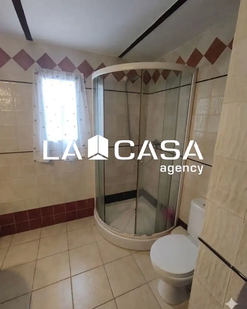 Casa adosada en venta en El Ronquillo