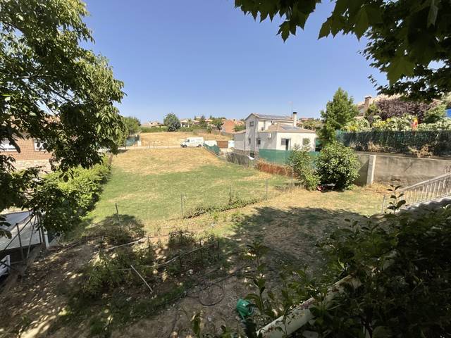 Terreno residencial en Venta en Calle Rio Cañamares, 72 en Torrejón del Rey