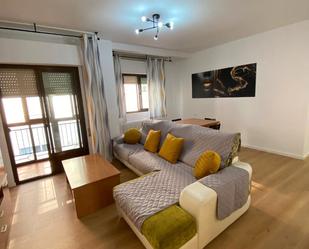 Sala d'estar de Pis en venda en Ciudad Real Capital amb Aire condicionat, Calefacció i Terrassa
