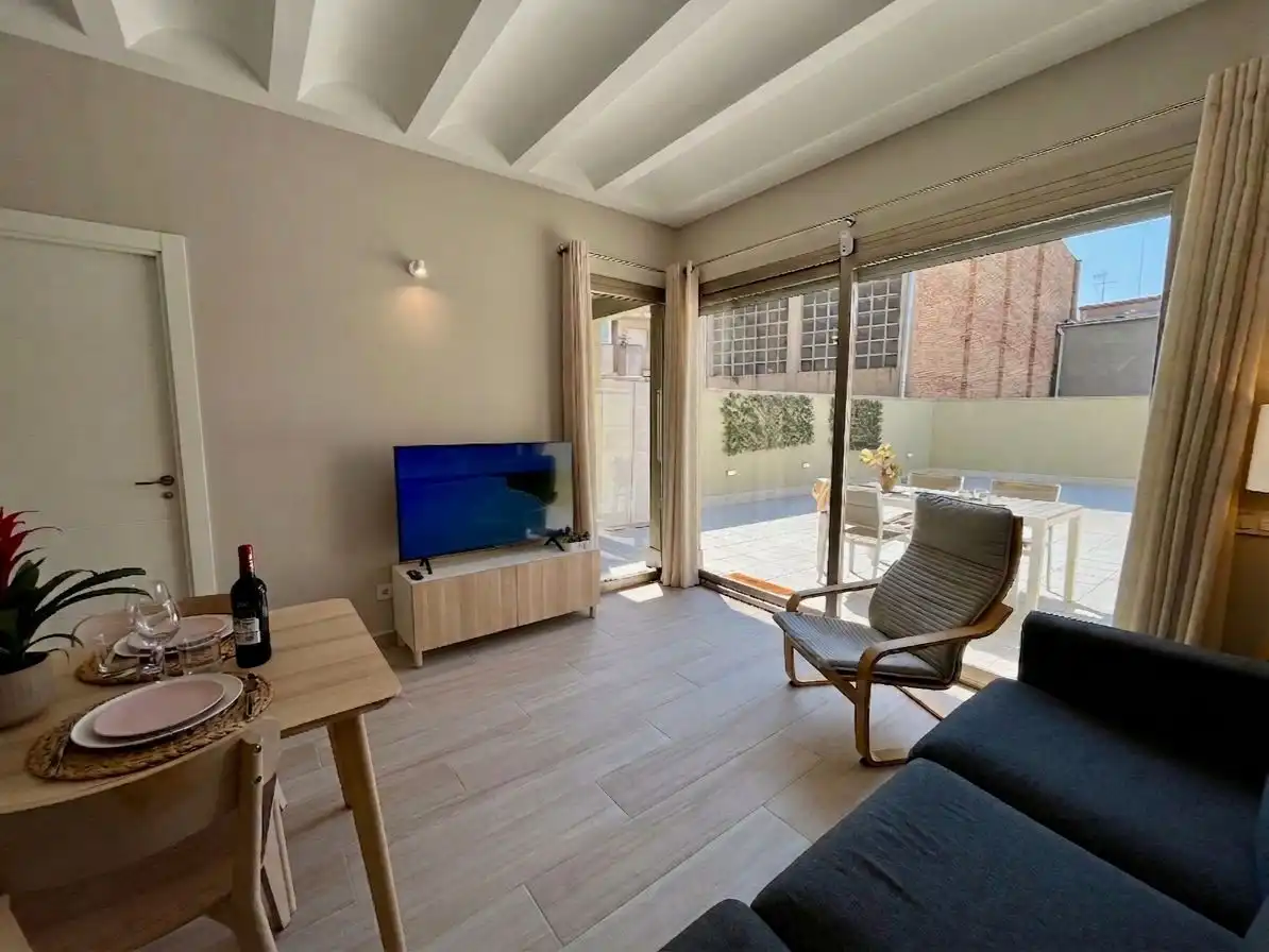 Flat with lift for sale in calle del Dos de Maig 18, imagen 5
