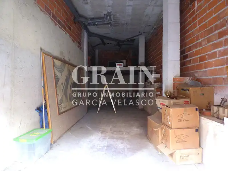 Local comercial en venda a Industria, imagen 2