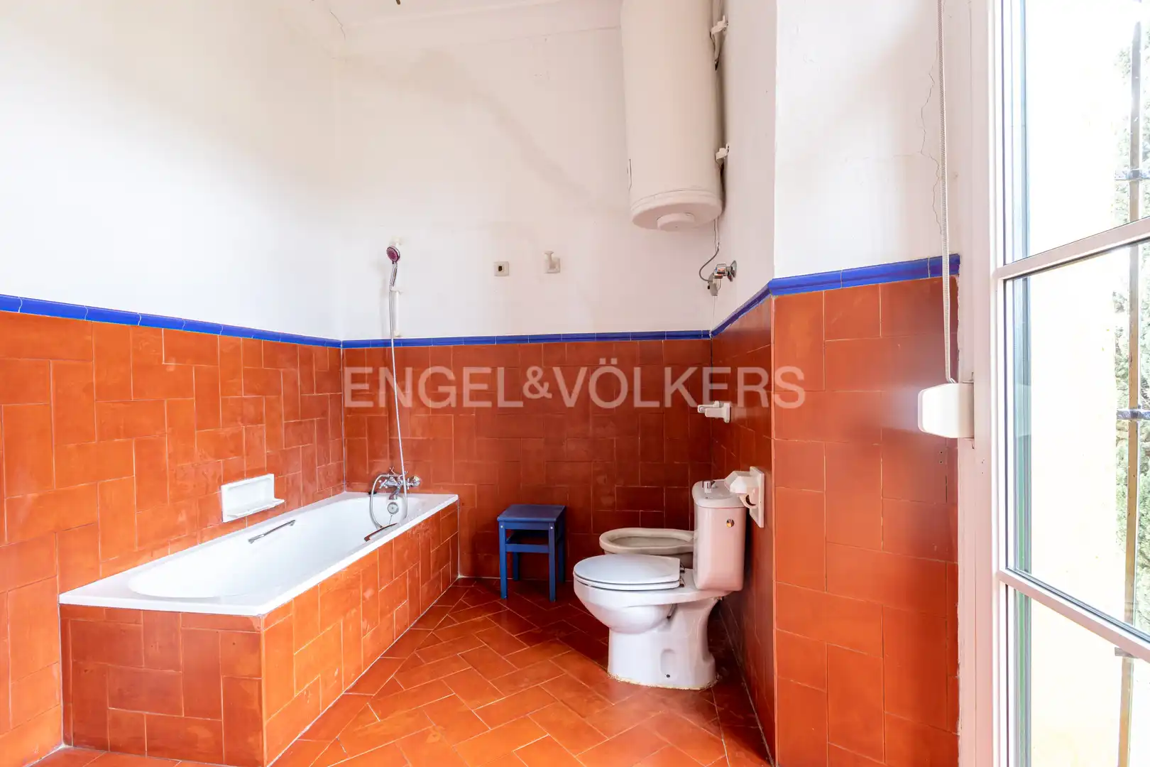 Baño de Casa o chalet en venta en La Puebla de Cazalla con Calefacción, Jardín privado y Terraza