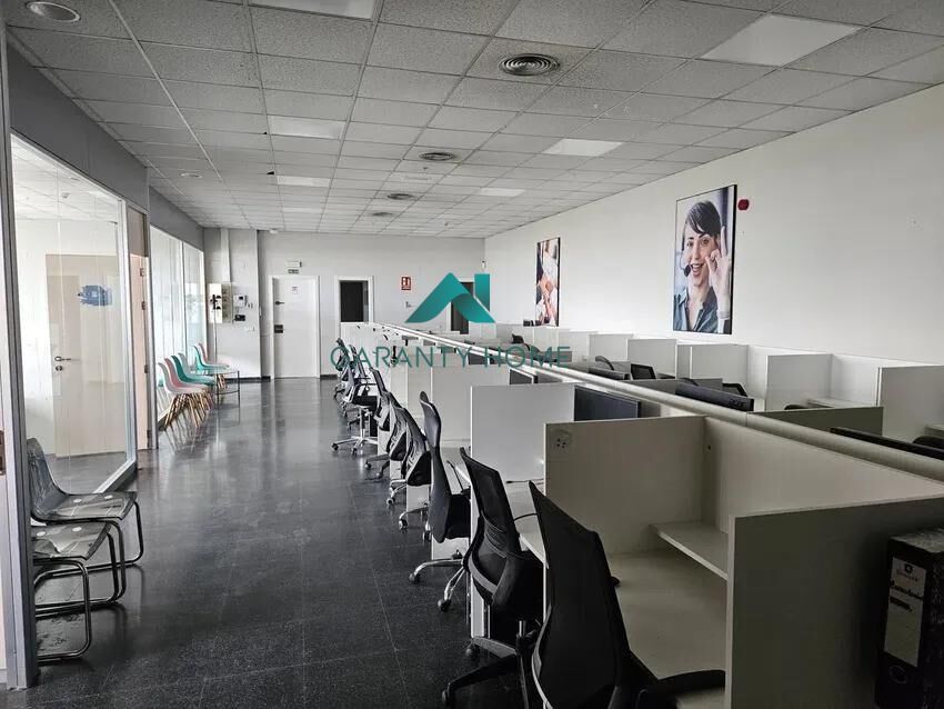 Oficina de lloguer en  Madrid Capital amb Aire condicionat i Calefacció