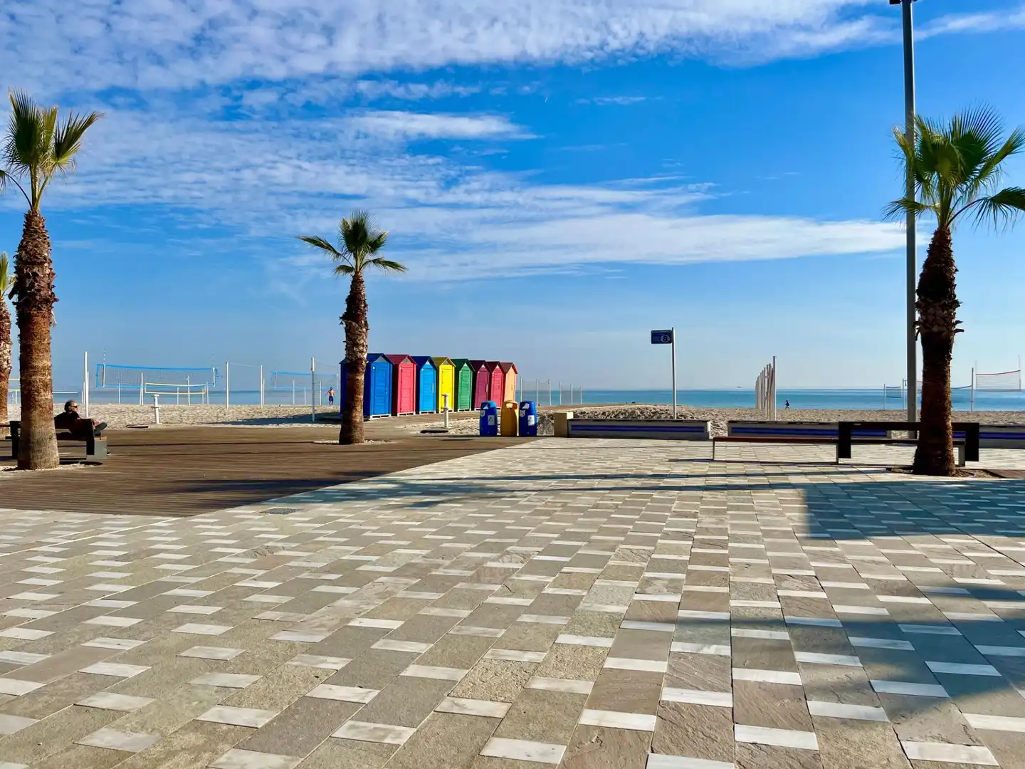 Vista exterior de Piso en venta en Alicante / Alacant con Aire acondicionado, Calefacción y Piscina comunitaria