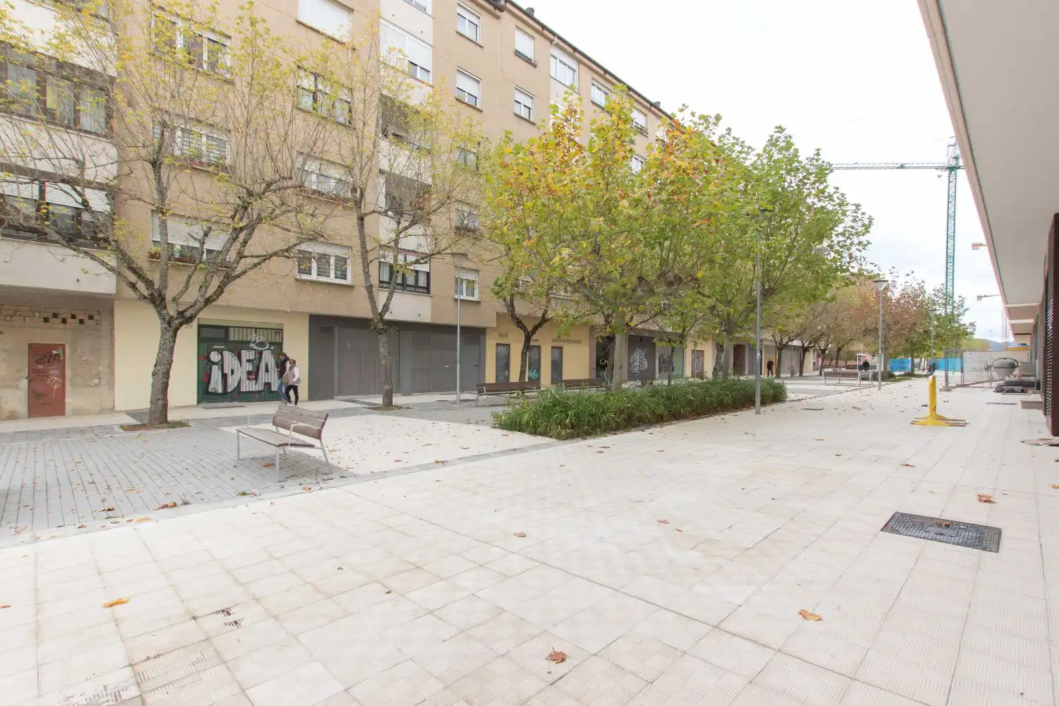 Vista exterior de Local de alquiler en  Pamplona / Iruña