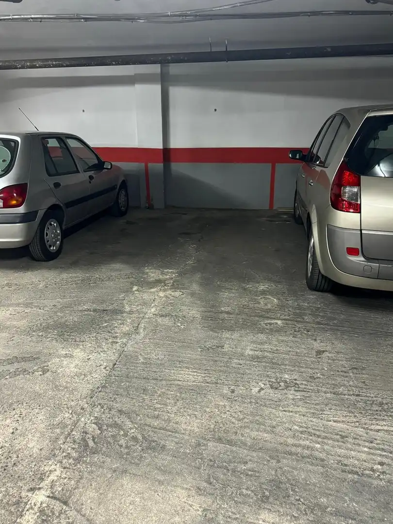 Parking of Flat for rent in Albacete  with Air Conditioner, Heating and Furnished