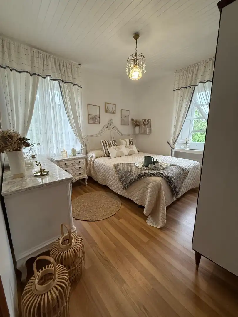 Dormitori de Finca rústica en venda en Cariño amb Jardí privat, Parquet i Traster