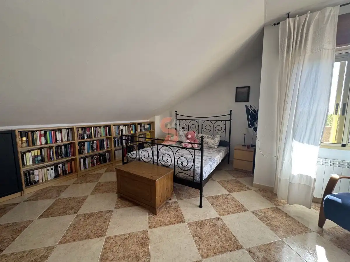 Dormitori de Pis en venda en Cistérniga amb Calefacció i Traster