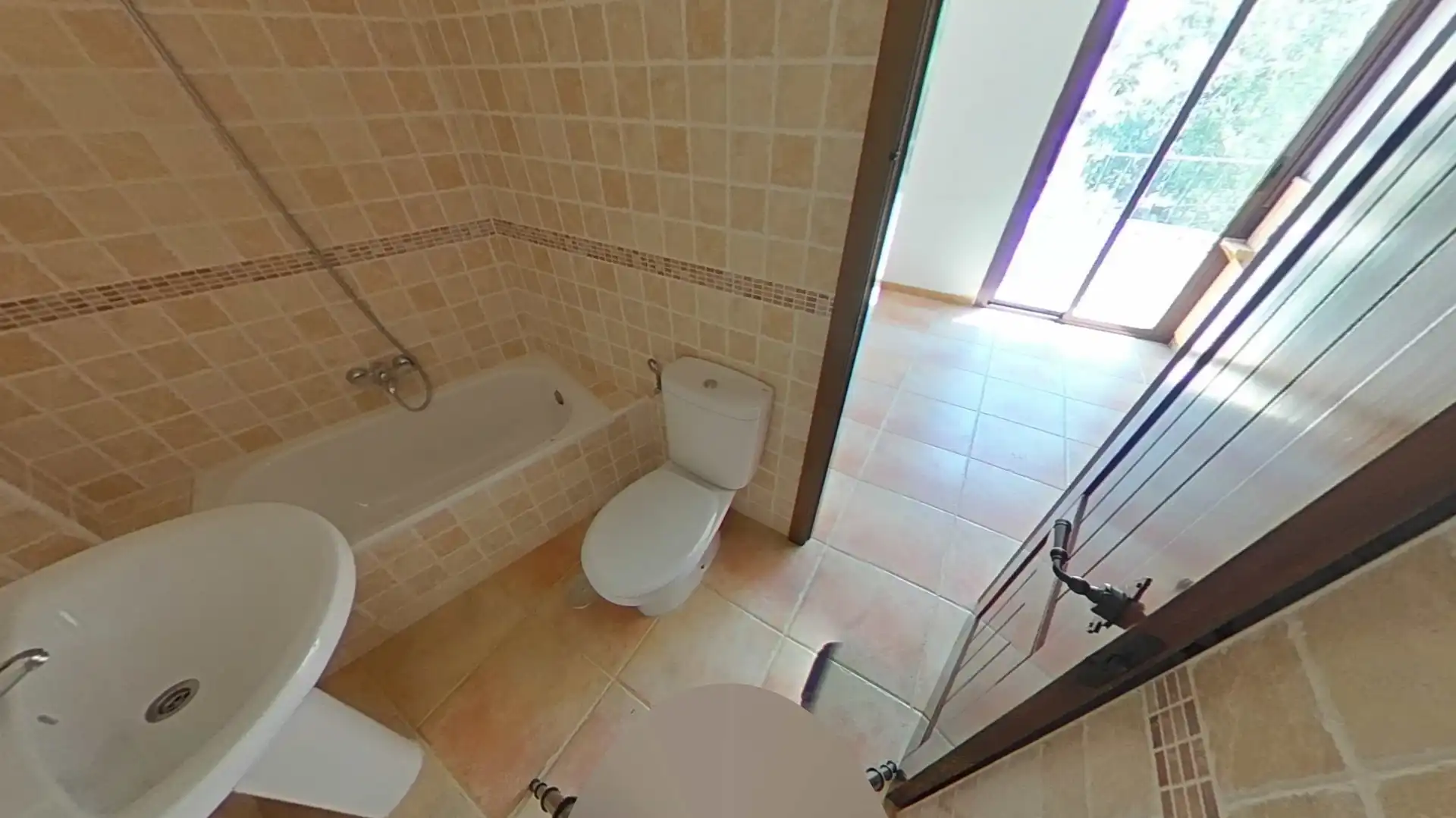 Baño de Piso en venta en Paterna del Río con Balcón