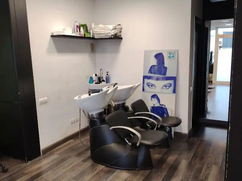 Business premises for transfer in gran via lluis companys 80, imagen 2