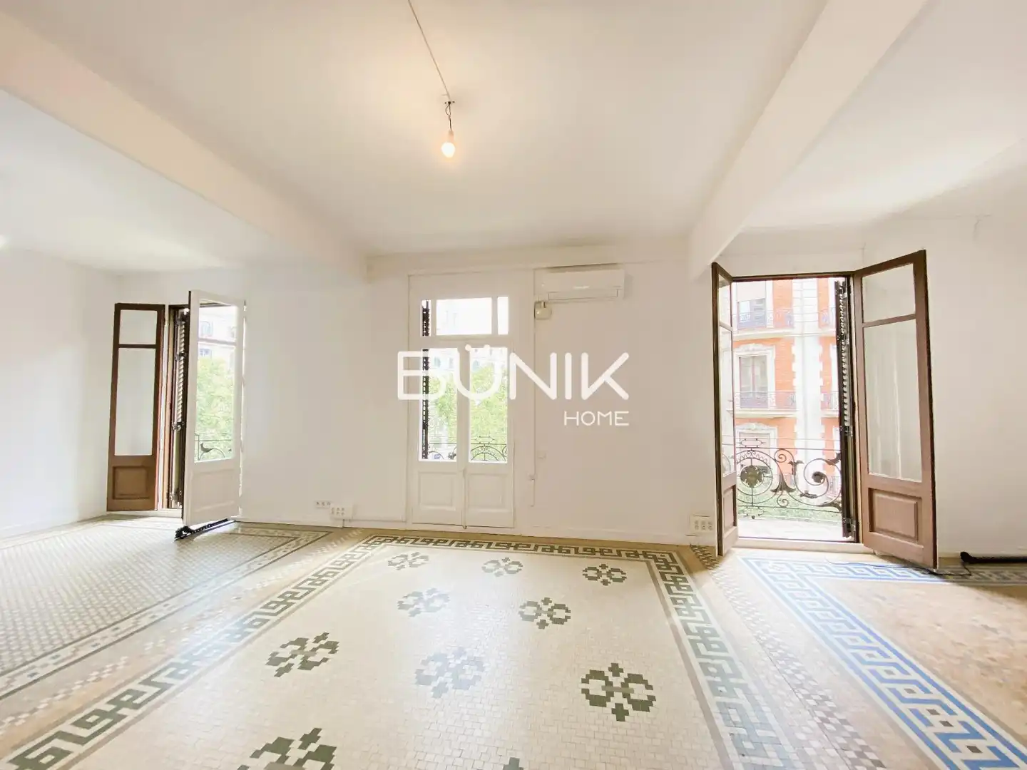 Apartamento con terraza en alquiler en Diagonal