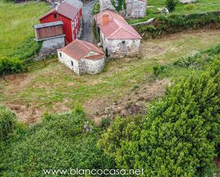 Casa o xalet en venda en Coristanco amb Jardí privat i Traster