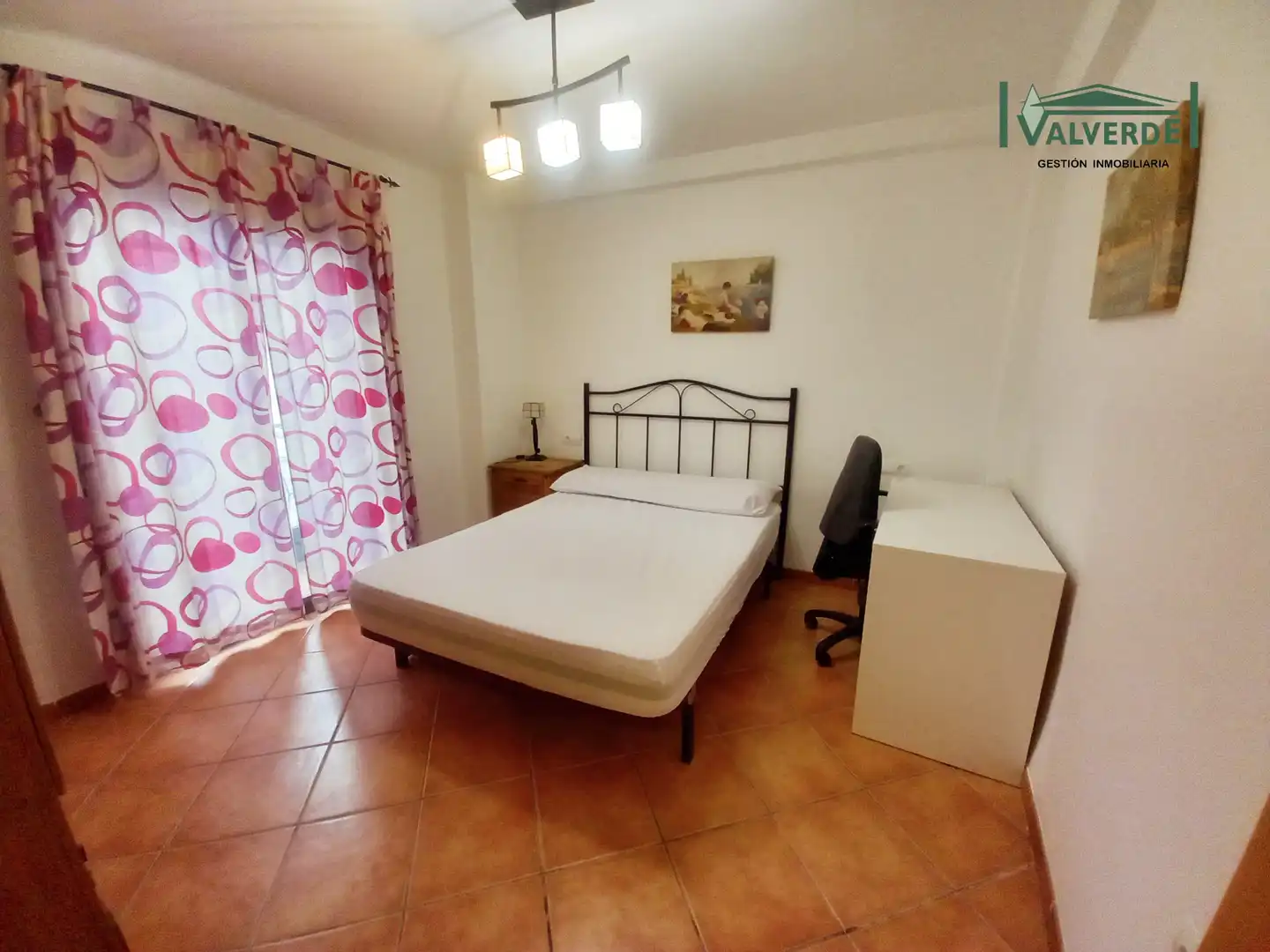 Wohnung zur Miete in Calle Puentezuelas, Centro - Sagrario