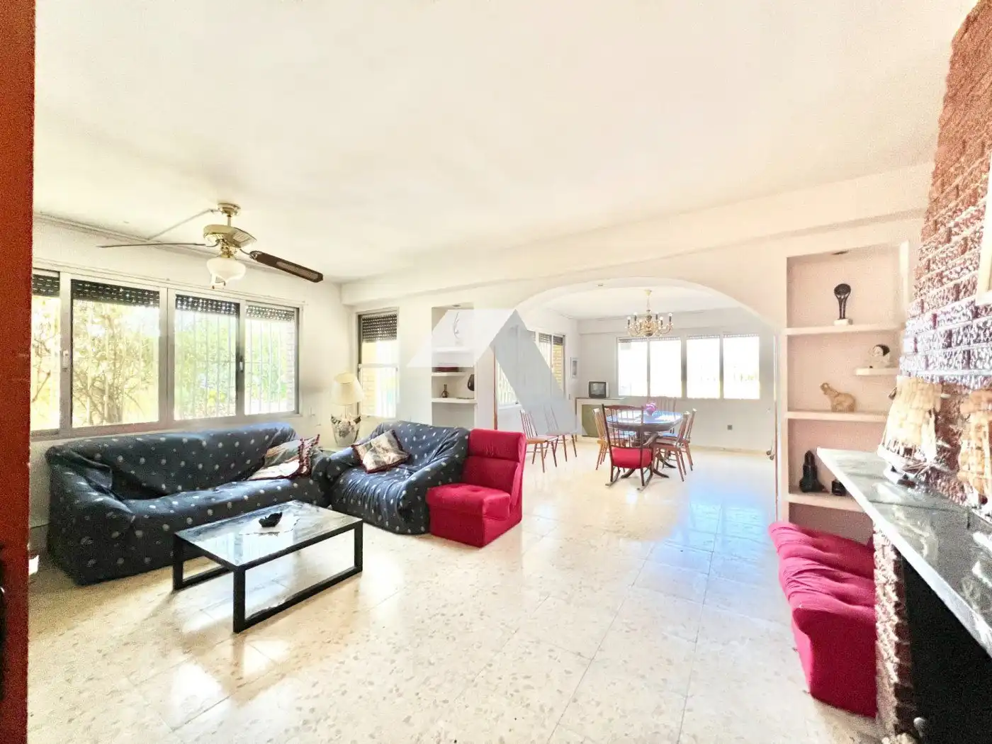 Detached house with pool for sale in Busot