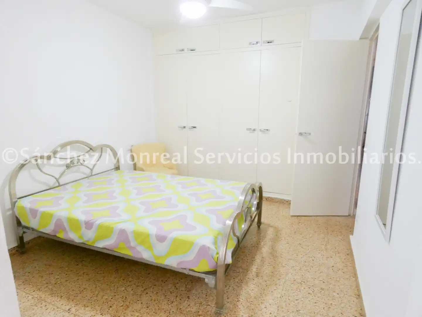 Habitación de Piso de alquiler en Alcázar de San Juan con Aire acondicionado, Terraza y Amueblado