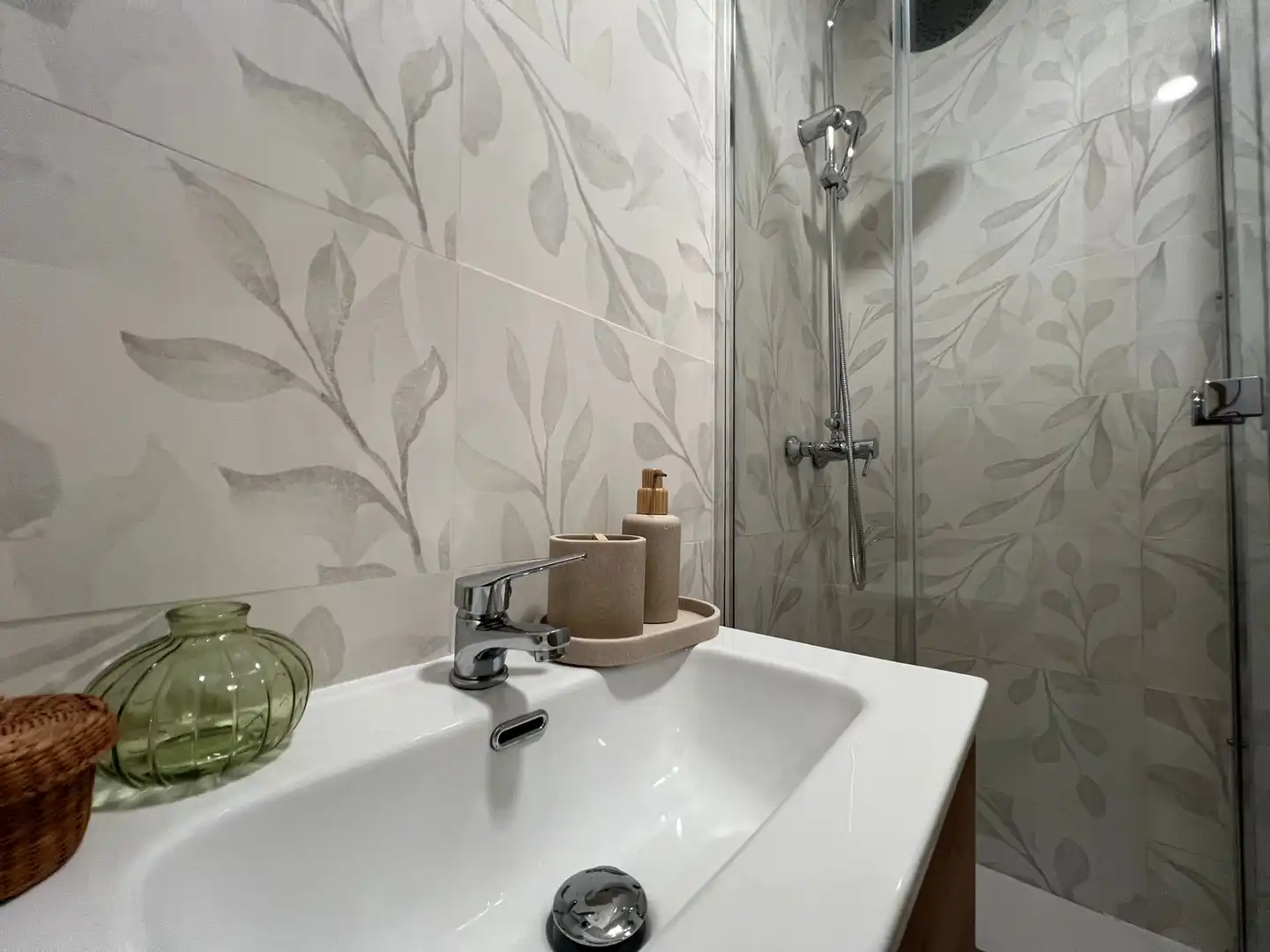 Baño de Piso para compartir en Castellón de la Plana / Castelló de la Plana con Amueblado, Horno y Lavadora