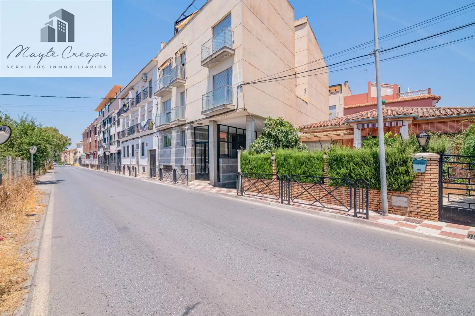 Piso en venta en Avda. De los Ogíjares