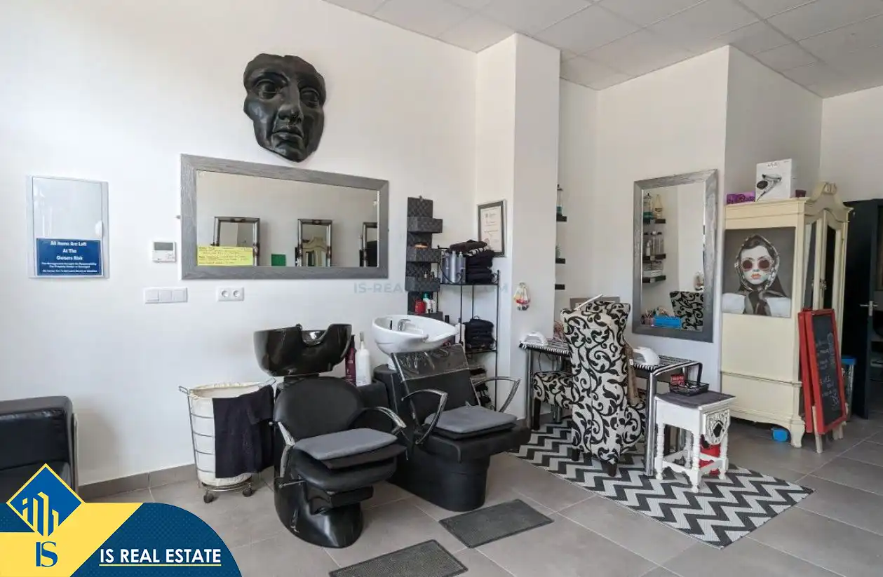 Commercial properties for sale in Algorfa  with Terrace and Furnished