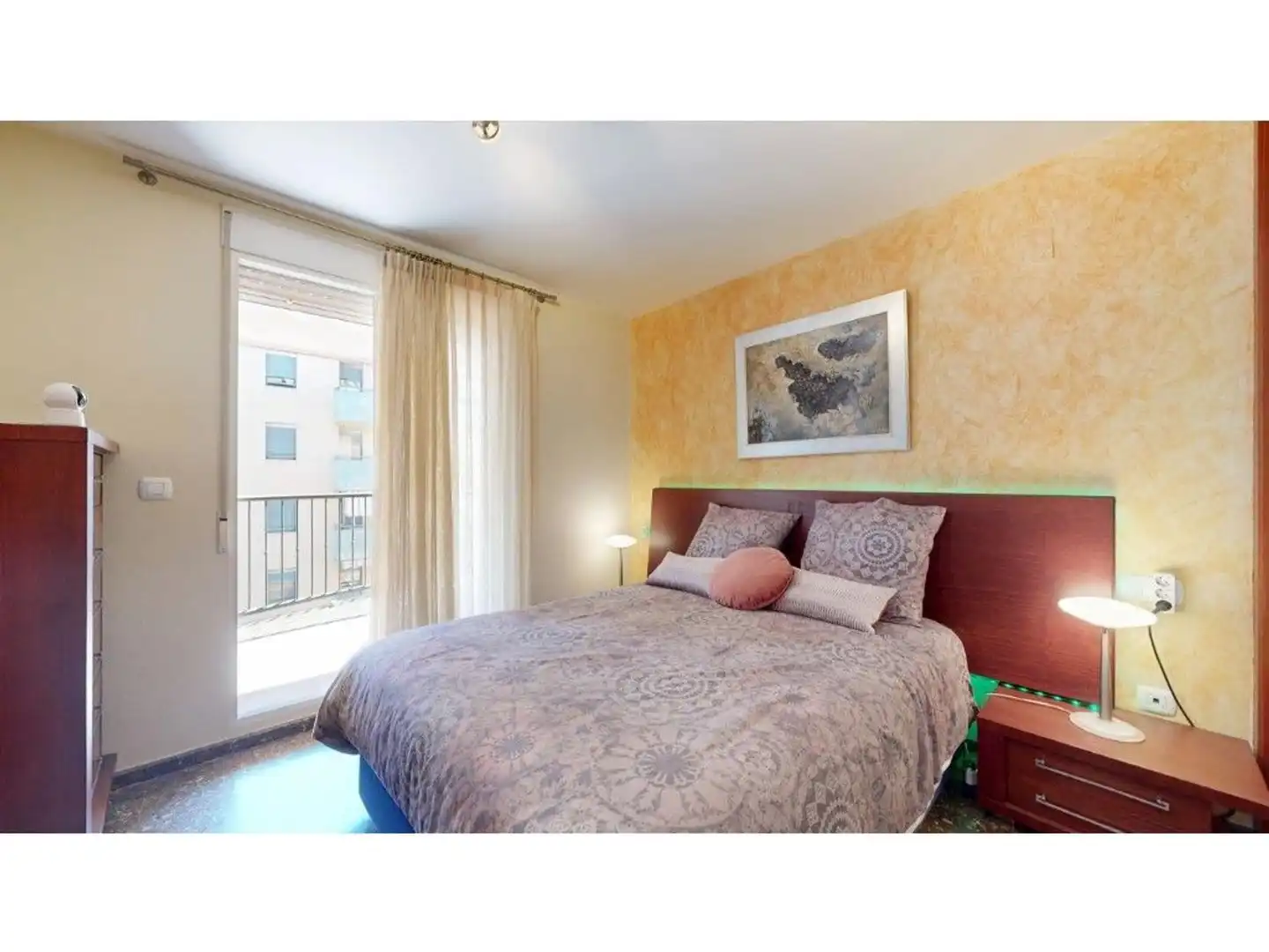 Habitación de Ático en venta en Paterna con Aire acondicionado, Terraza y Trastero