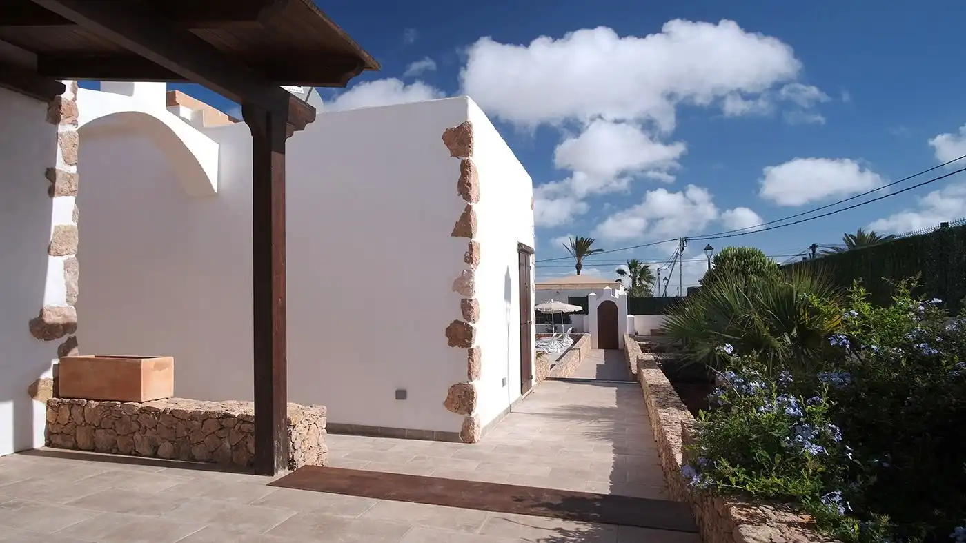 Vista exterior de Casa o chalet en venta en Puerto del Rosario con Aire acondicionado, Terraza y Amueblado