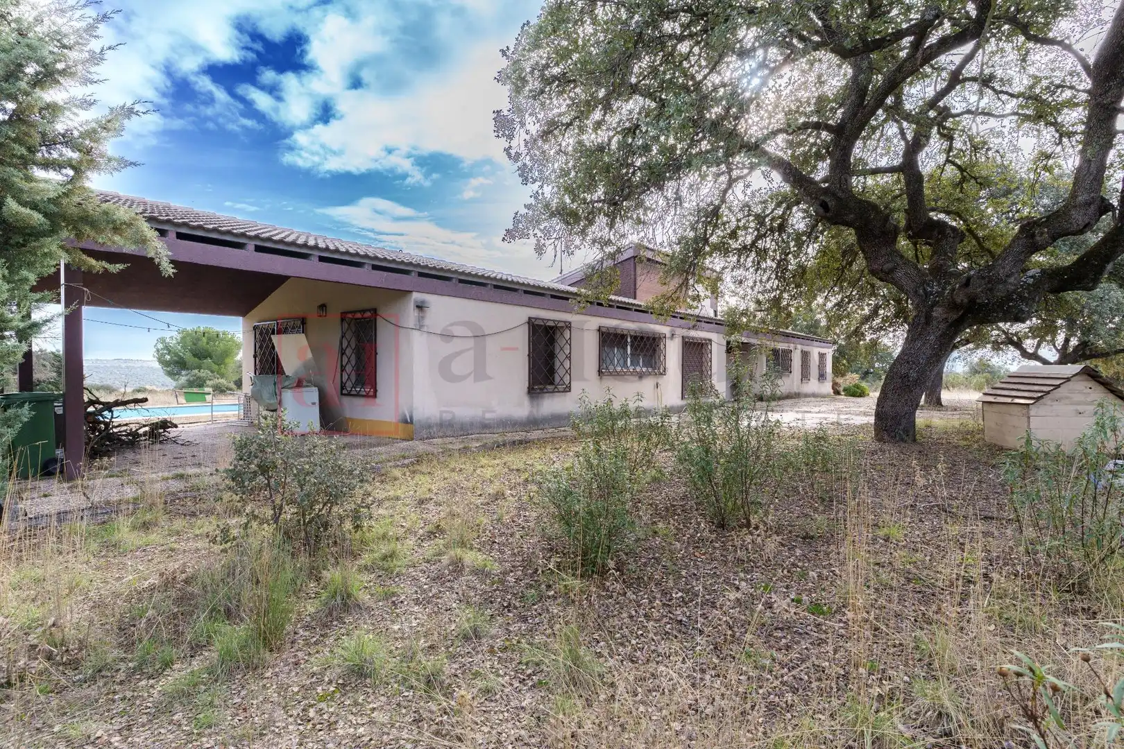 Vista exterior de Finca rústica en venda en Villanueva de la Cañada amb Calefacció, Jardí privat i Piscina