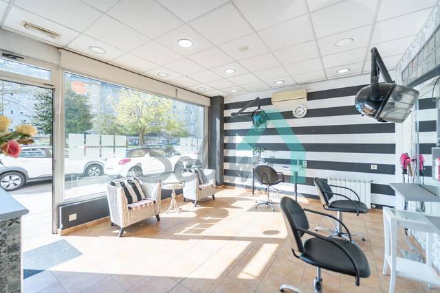 Local comercial en Venta en Noreña en Ventanielles