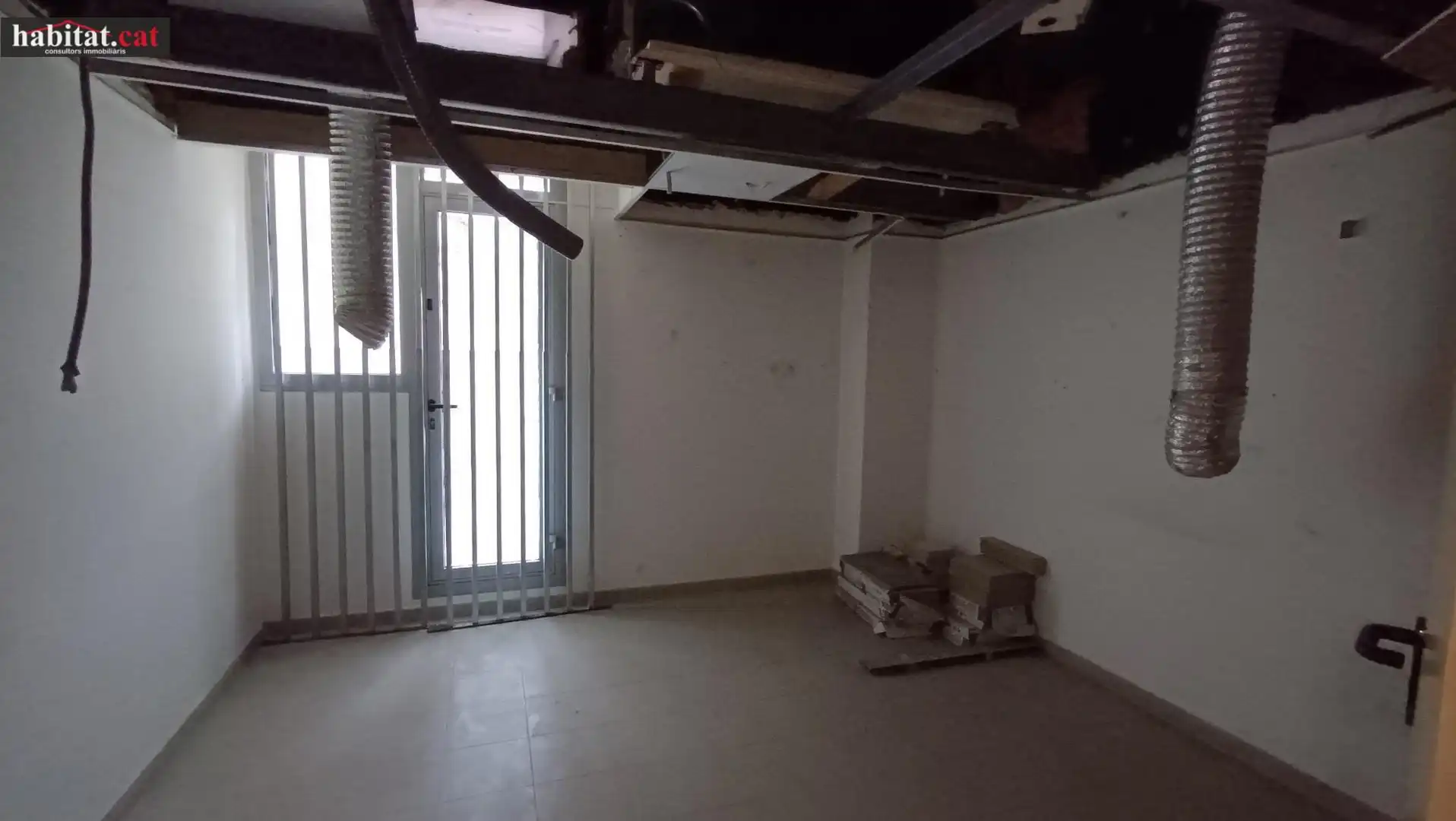Business premises for sale in Centre Vila, imagen 9