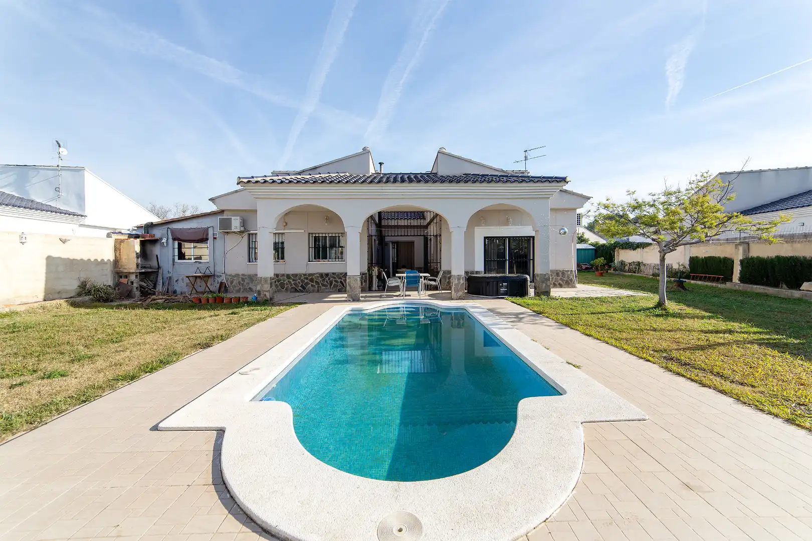 Piscina de Casa o xalet en venda en Olocau amb Aire condicionat, Calefacció i Jardí privat